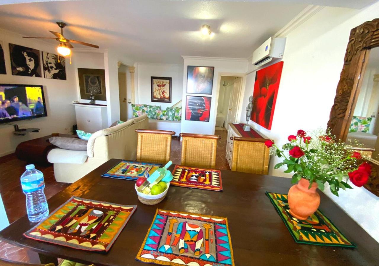 Wonderful 1 Bedroom House - Poniente Vakantiehuis *
