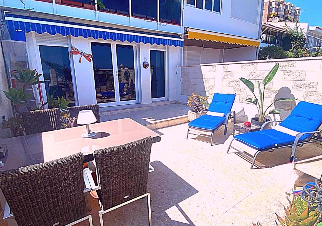 Wonderful 1 Bedroom House - Poniente Vakantiehuis *